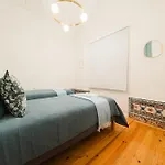 Iconic 6br Luxury In Center 아파트